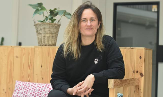 'Feminismoaren arrastoak: gure genealogian arakatuz'