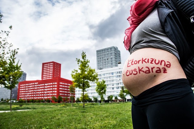 Salburua eta euskara, argazkiek elkartuta