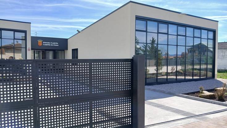 Alkateak ukatu du LGTBIQ+ topaketa Ribabellosan egitea trabatu dutenik