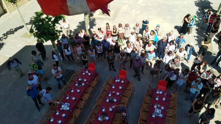 Mintzalagunen munduarekin bat egin du Arabako Errioxak