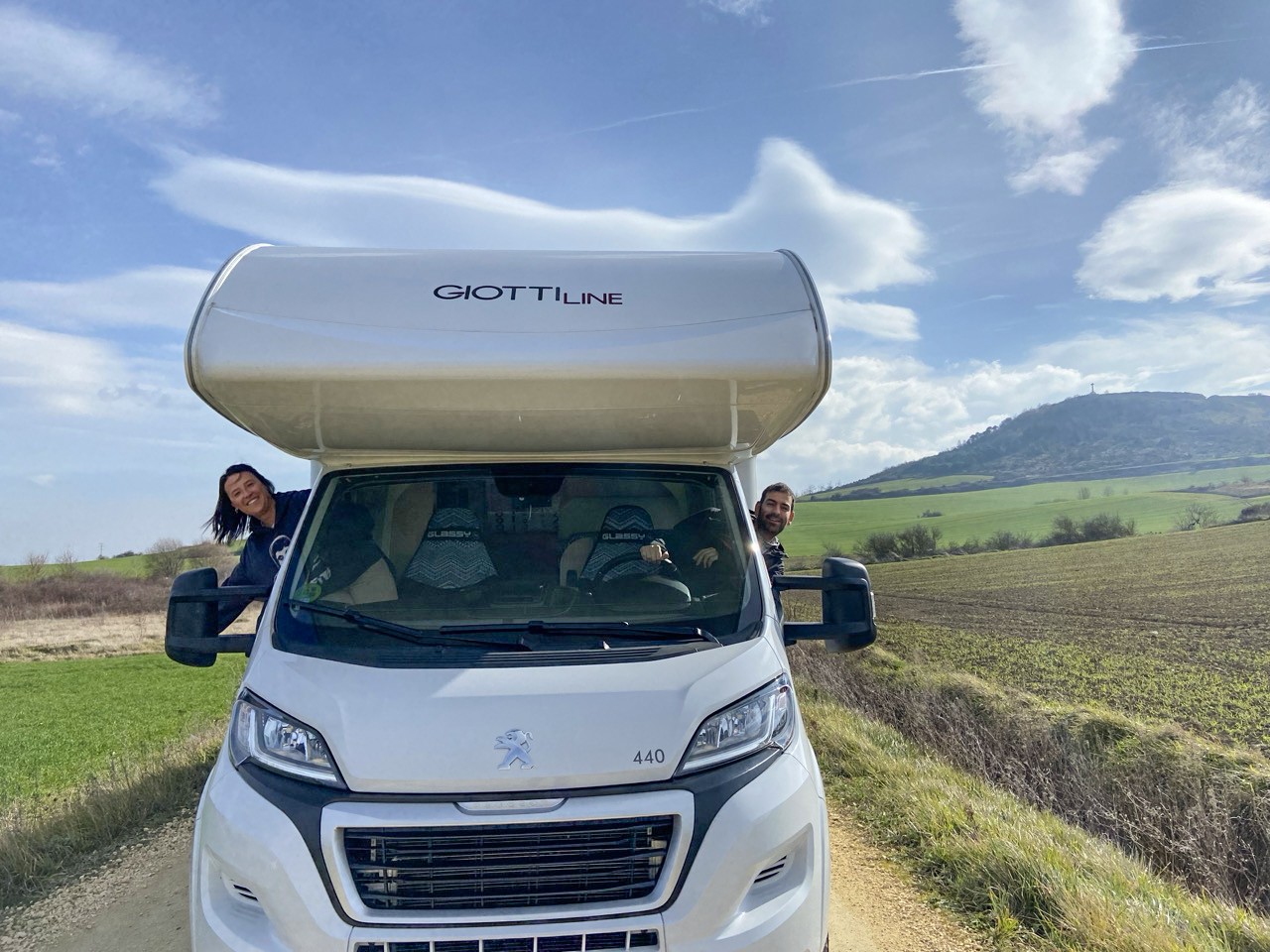 Autocaravanas Otsoa Zero Kilometro Gidan topa dezakezue