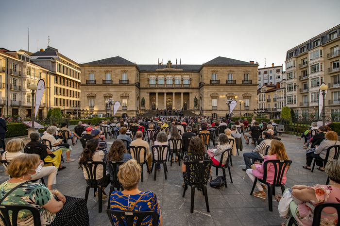 Ostiralean hasiko da 40. Antzinako Musika Astea