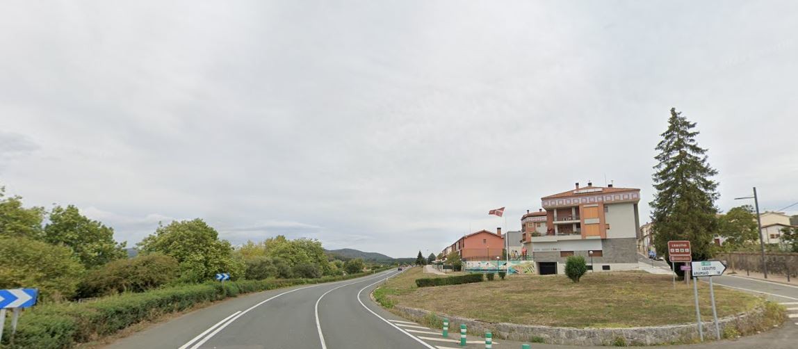 Txirrindulari bat hil da Legution, furgoneta batek harrapatuta