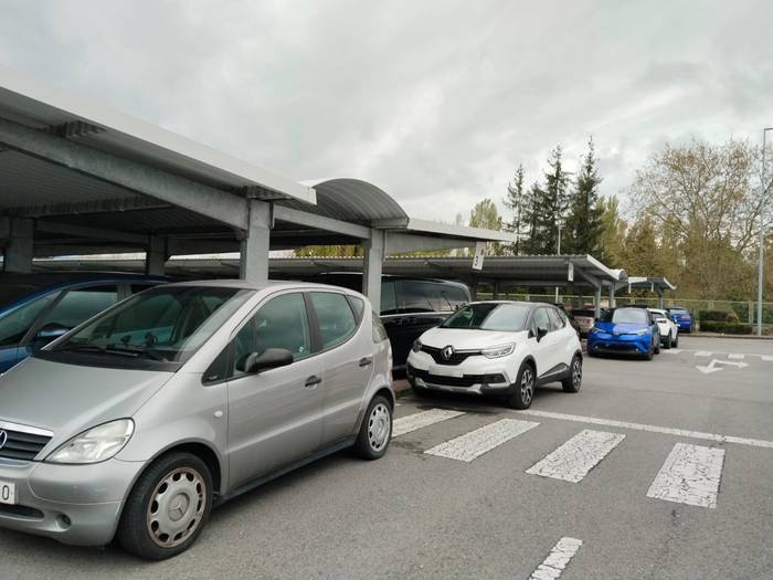 Gainezka egin du Forondako aparkalekuak