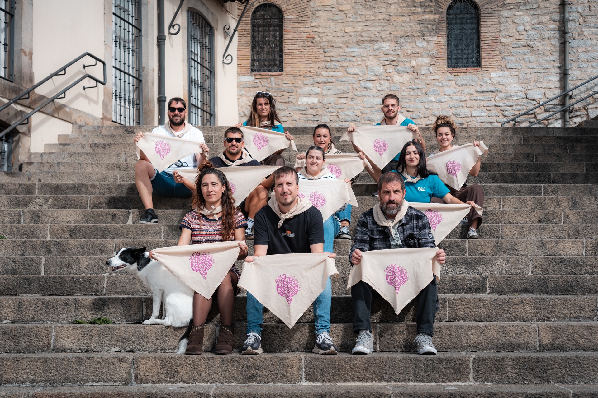 Erdiguneko plazak betetzeko deia egin dute Gasteiz Euskararen Hirian