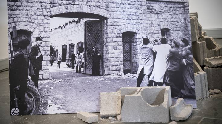 253 izen galdu ez daitezen