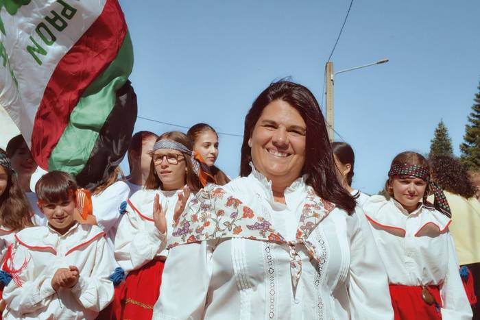 "Gazteok inplikatzen ez bagara, galdu egingo dira dantzak"