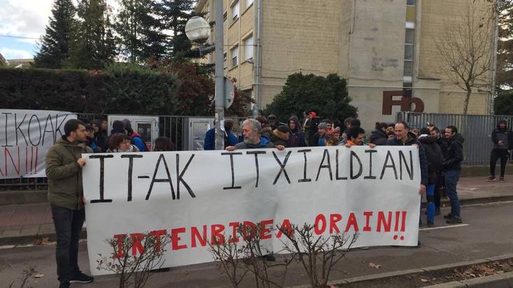 Bilera dute Lakuan Lanbide Heziketako irakasle teknikoek