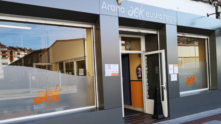 Abian da AEKn aurrematrikula egiteko epea