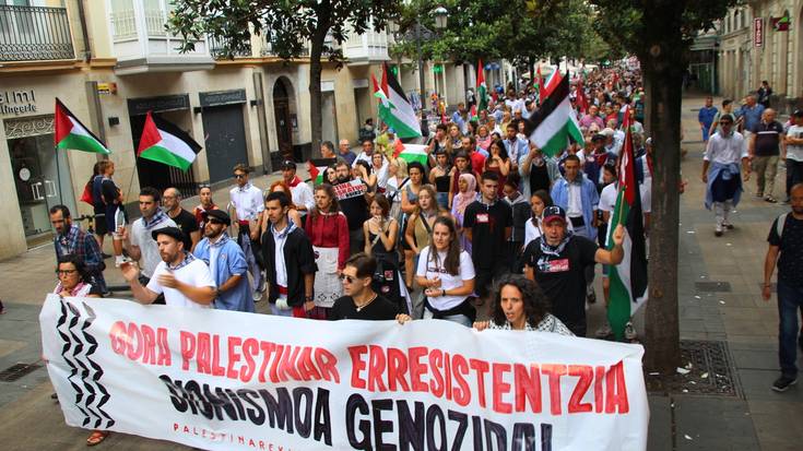 Palestinaren erresistentziarako eskubidea aldarrikatu dute Gasteizen