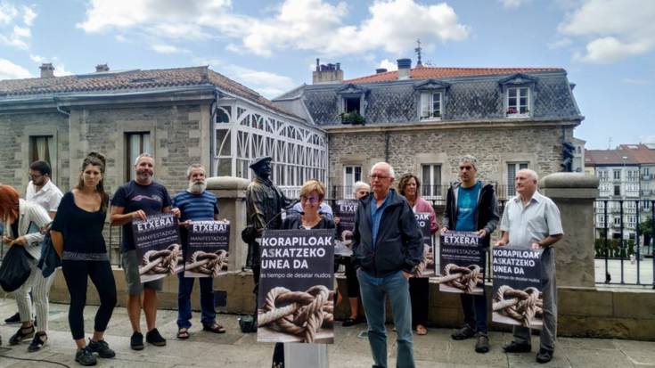 "Presoen auziari aterabidea emateko" manifestazioa deitu du Sarek