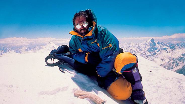 Omenaldia egingo diote Juanito Oiarzabali