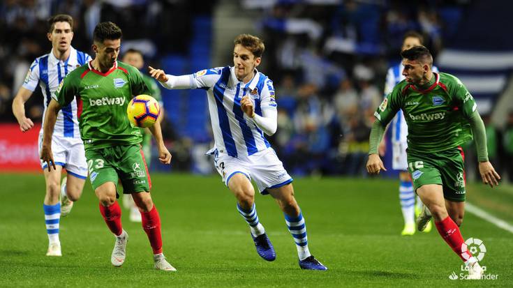 Alavesek bikain ospatu du San Tomas eguna Donostian