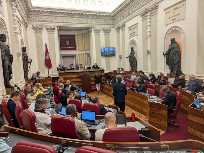 Kontzejuak "politikoki kontrolatzeko" asmoa susmatzen du EH Bilduk