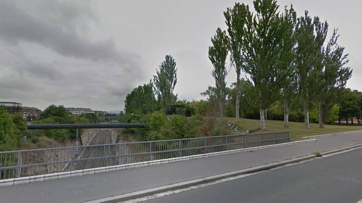 Gizon baten gorpua aurkitu dute Ariznabarra auzoan