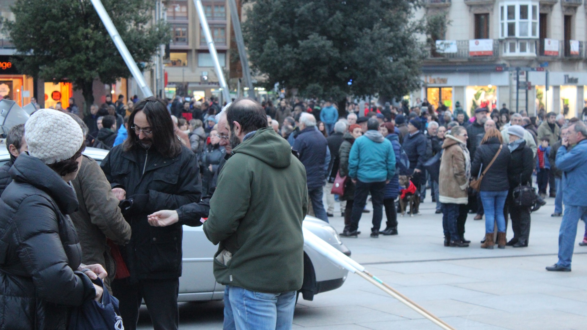 12.000 lagun inguru,  martxoaren 3an hildako bost langileen aldeko manifestazioan