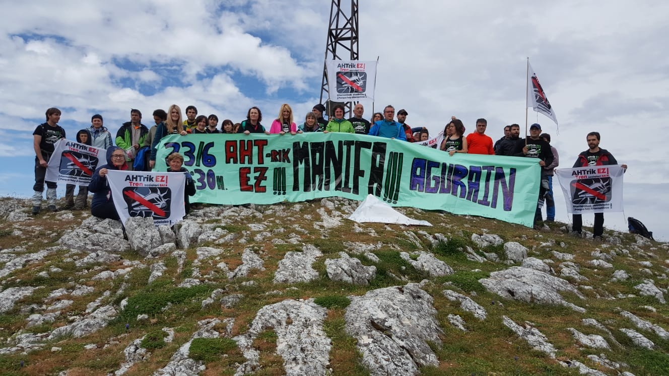 Manifestazioa deitu du ekainaren 23rako AHTrik EZ Lautada plataformak