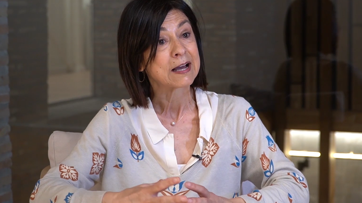 "Lotura afektiboa sortu behar da euskararekin"