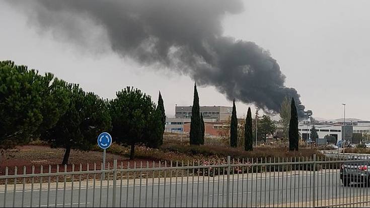 Larri zauritu da behargin bat Kupsan izandako sutean