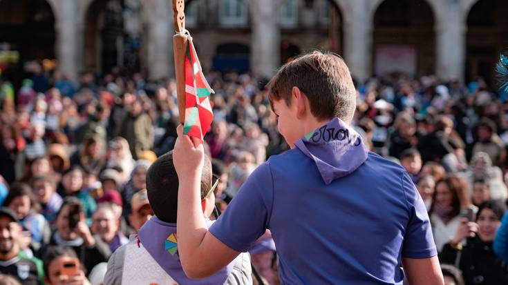 Korrikalari txikiek bete dute Gasteiz
