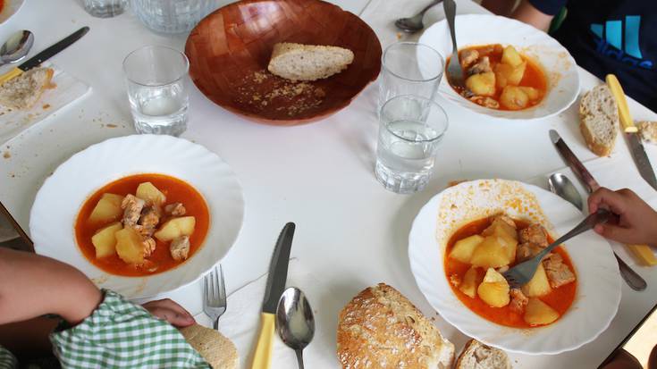 Jangelen inguruan Jaurlaritzak proposatutakoa kritikatu dute