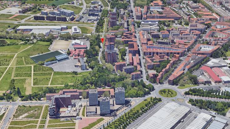 Iturritxu kalearen bikoizketak dakarren "arriskuarekin" amaitzea eskatu dute