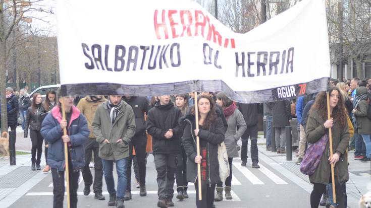 Martxoaren 3ko biktimentzat justizia eskatu dute milaka lagunek