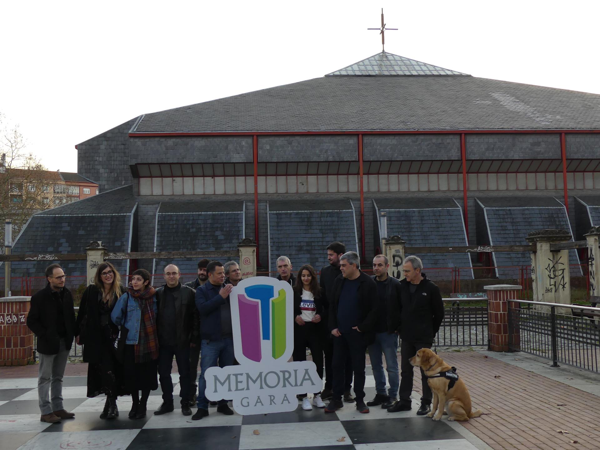Memoria Gara ekimenarekin bat egin du 'Vitoria, 3 de Marzo' pelikulako lantaldeak