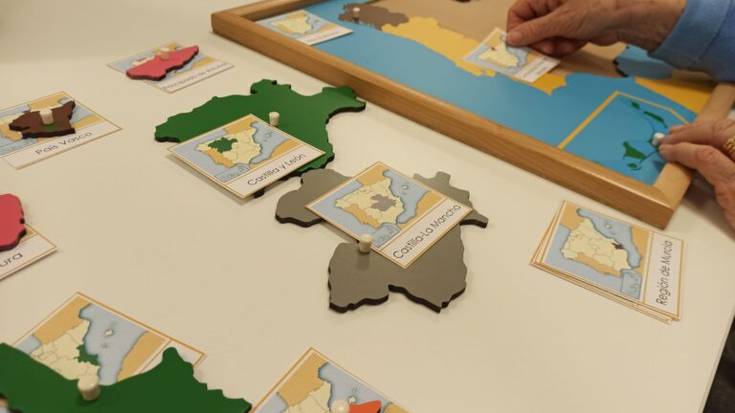 Alzheimerraren kontrako lana kalera aterako dute