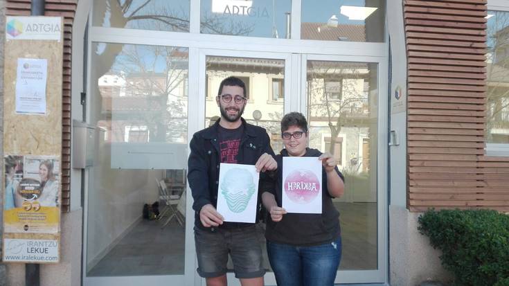 Harrikada jaialdia aurkeztu dute