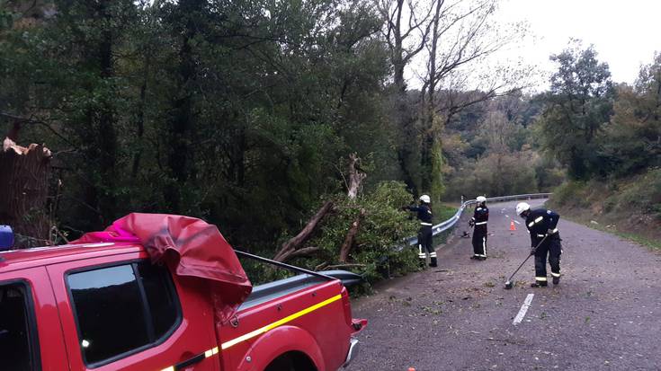 Haize boladak Araba astindu eta 161 larrialdi-jarduketa eragin ditu
