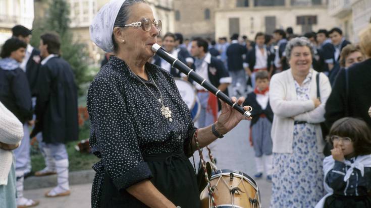 Ospakizunik ezean, jaien oroitzapenak