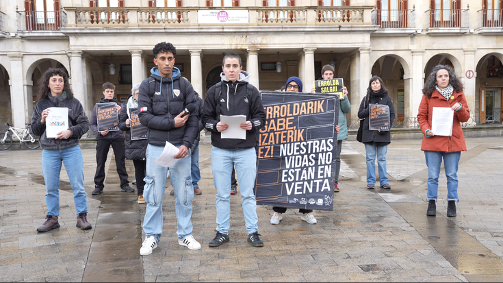 Publiko egin dute Gasteizko Udalaren "legez kanpoko" errolda protokoloa