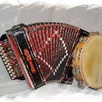 Trikipoteoa eta dantza plaza Santa Lucian