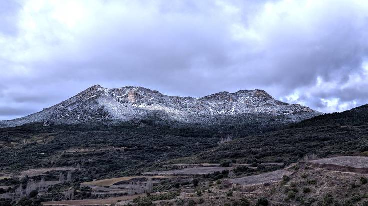 Zalantza asko elur kotaren inguruan