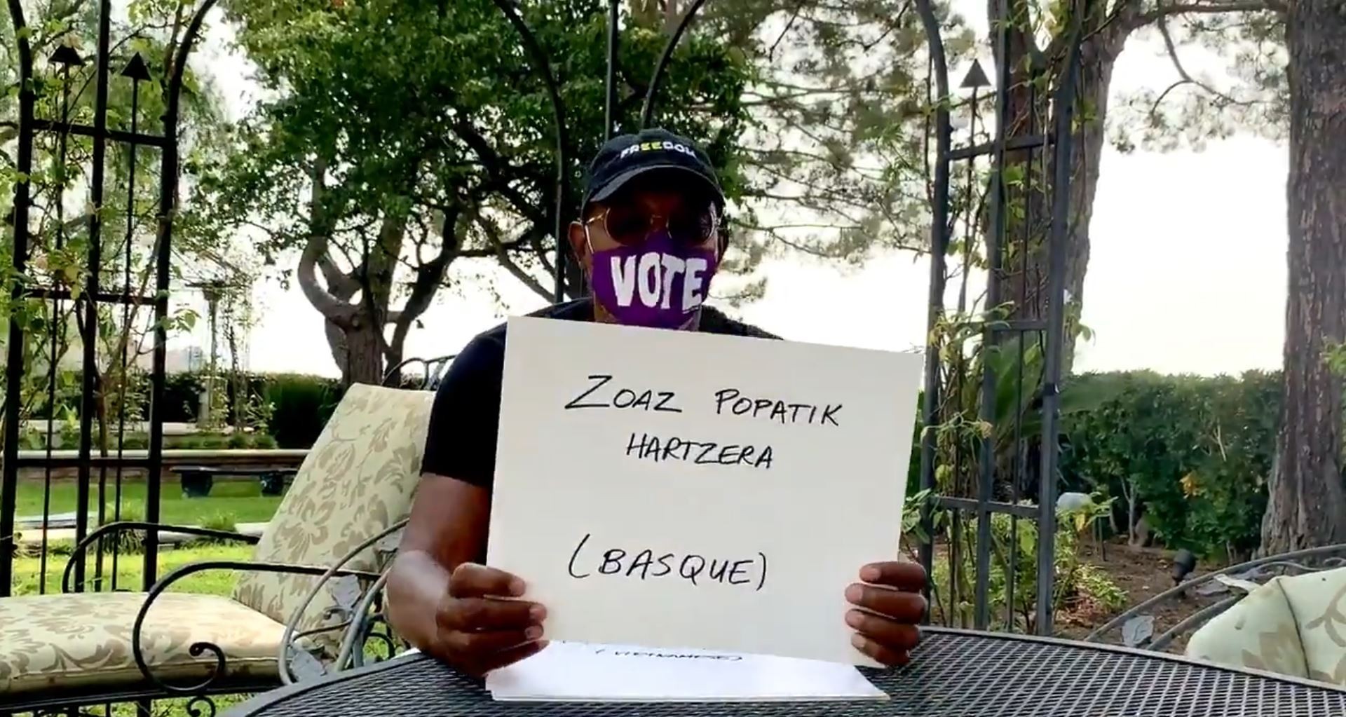 Samuel L. Jackson, euskara... eta homofobia?