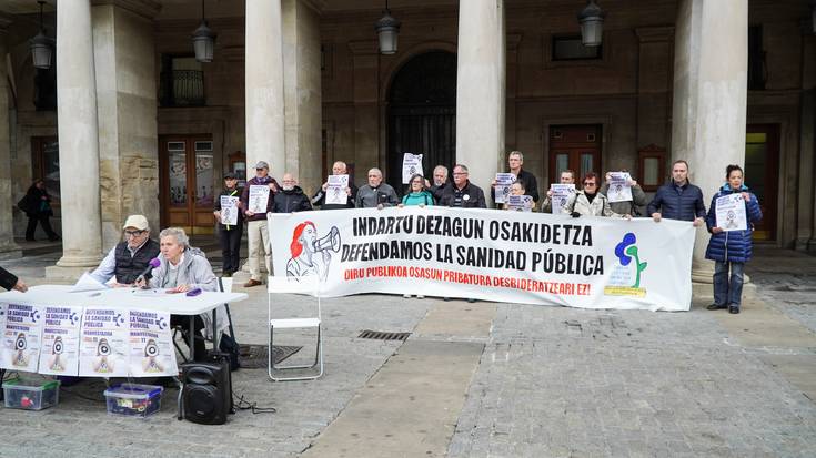 Osasun publikoaren alde kalera ateratzera deitu dute herri plataformek