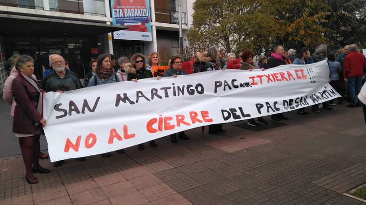 San Martingo EAGaren itxieraren kontrako protesta gehiago