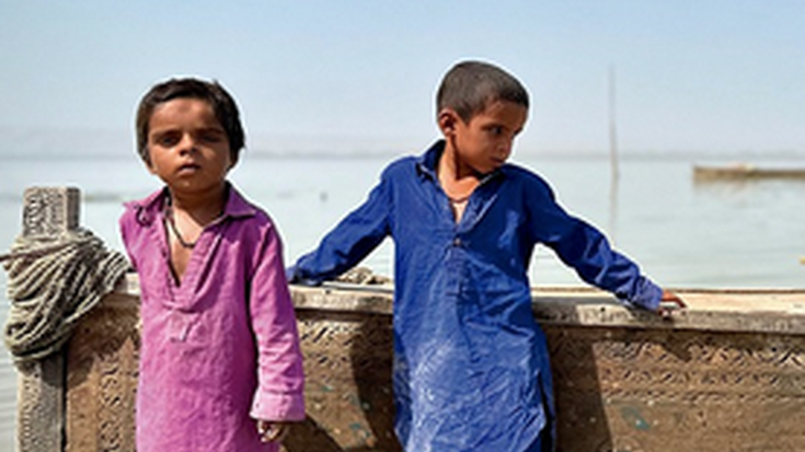 'Indusen Ibaibideak. Himalaiatik Karatxira. Pakistan, begirada sozial bat'