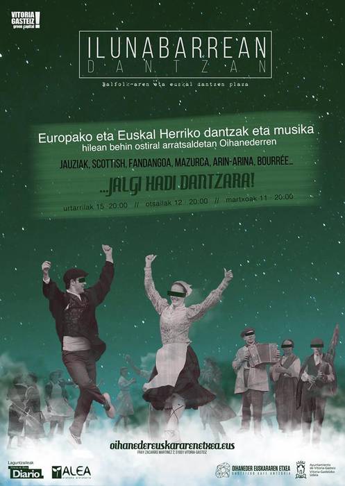 Balfolkaren eta euskal dantzen plaza [Ilunabarrean dantzan]