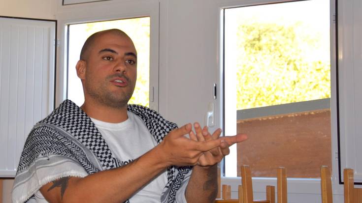 "Su-etena naturaren aurkakoa da, batez ere Israelen barruan"