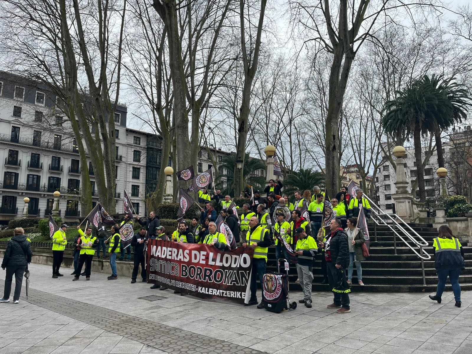 EAEko Auzitegi Nagusiak ebatzi du Maderas de Llodioko kaleratzeak bidegabeak izan zirela