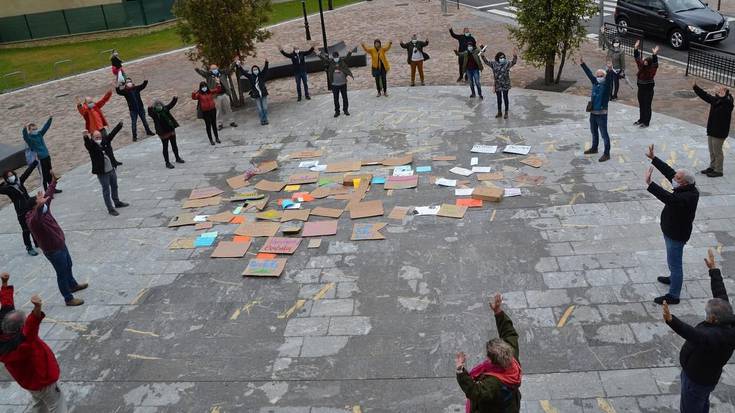 Erabakitze eskubidearen aldarriak Arabako plazak berreskuratu ditu