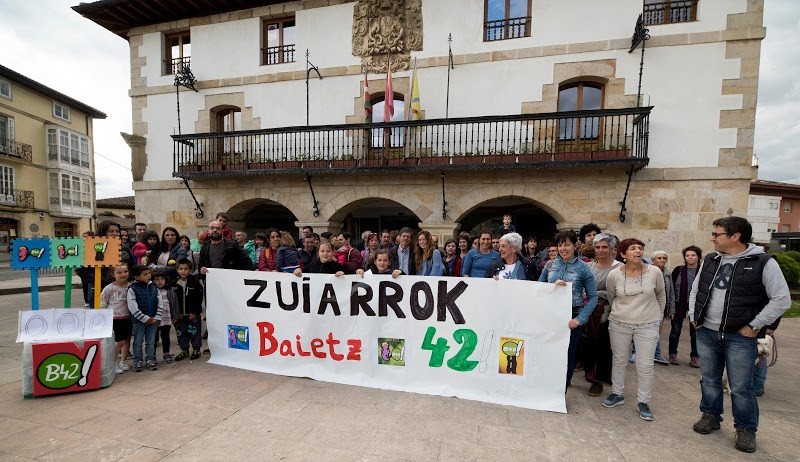 Zerk mugitzen gaitu?