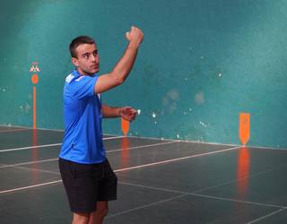 "Pilotariak elkarrekin ibiltzen gara, harreman ona dugu"