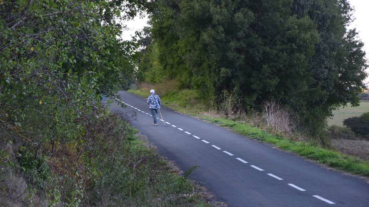 Izena ez duena, ez da