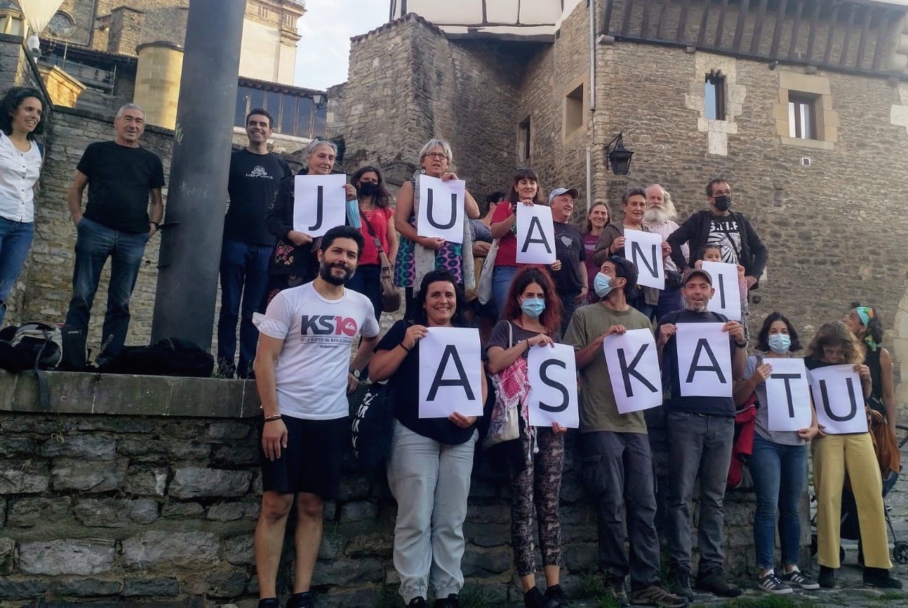 Juana Ruiz aske uzteko eskatu dute Gasteizen