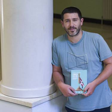 'Esnatu ala hil' liburuaren aurkezpena