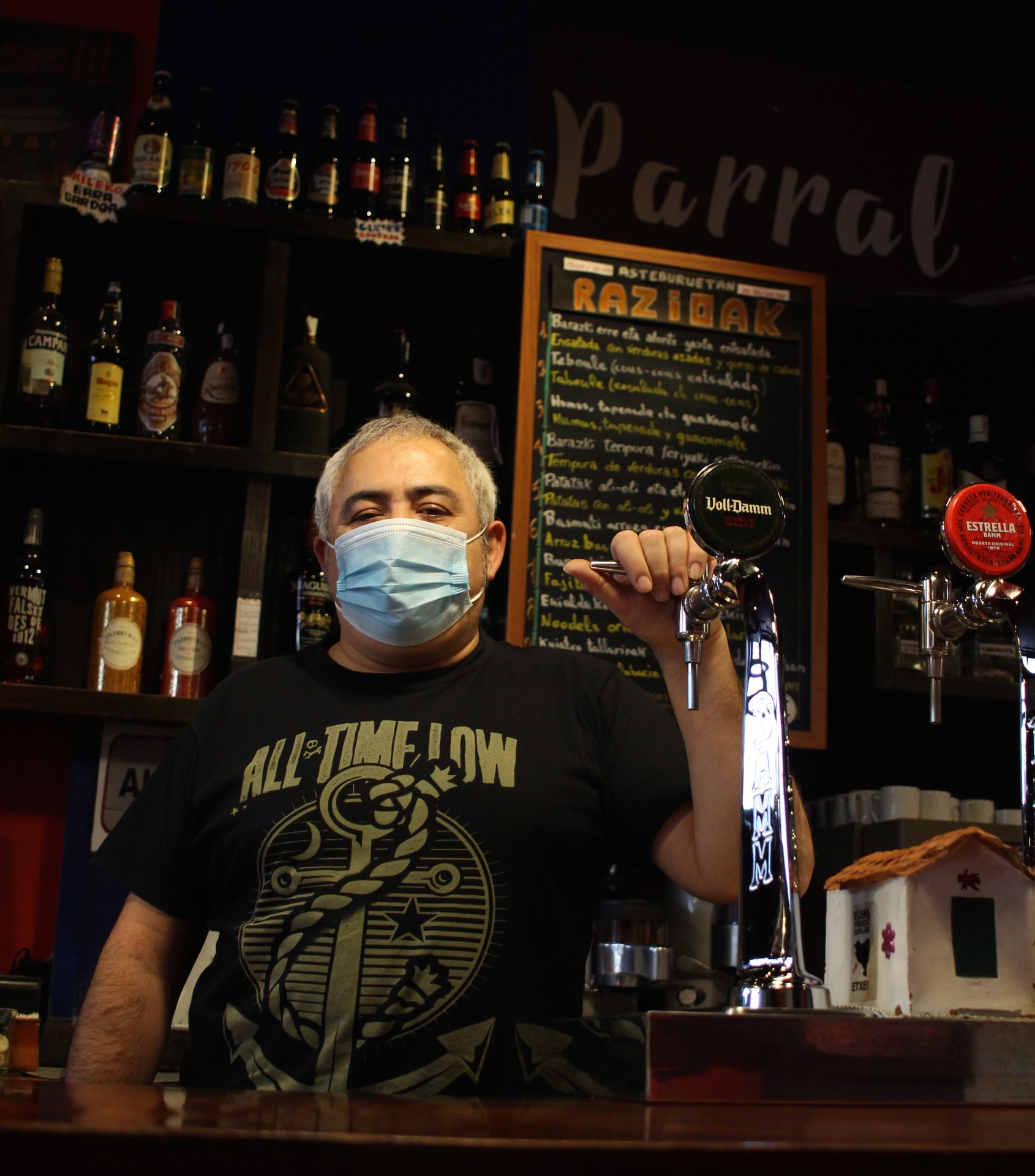 "Laguntzak arin behar dira; hainbatek ezin dute gehiago itxaron"