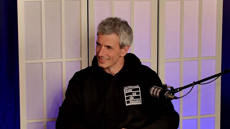 "Neurriak egungo errealitatearen arabera ezartzea tranpa da; euskara betiko minorizatzea da"